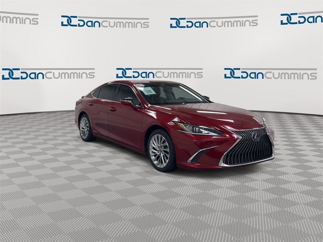 2020 Lexus ES 300h Luxury