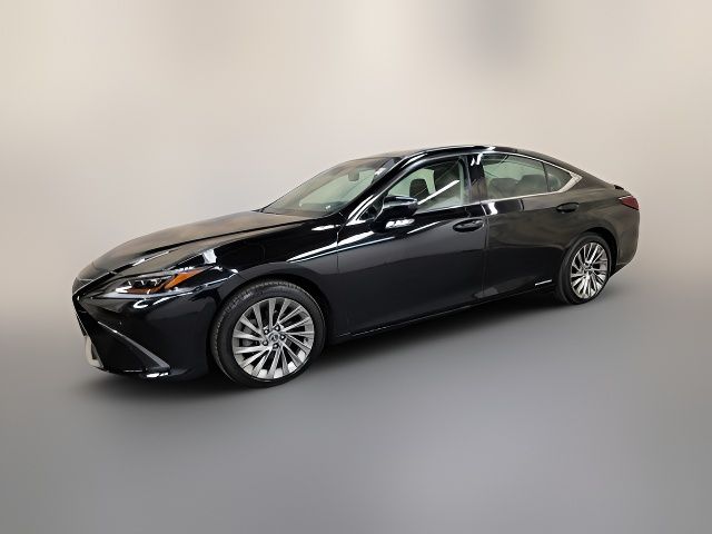 2020 Lexus ES 300h Luxury