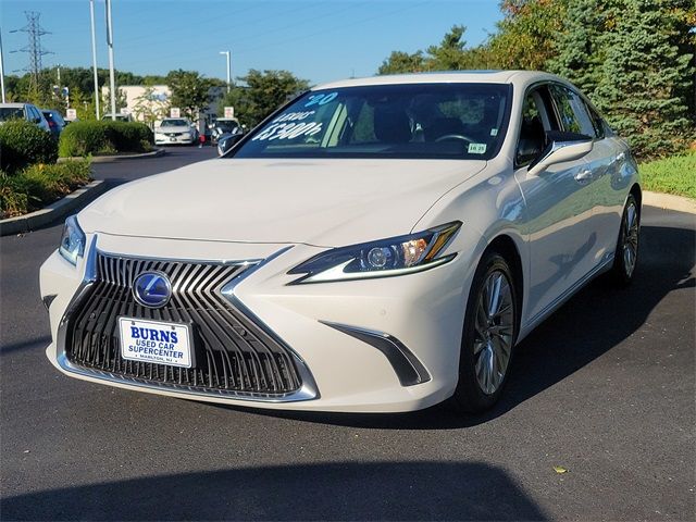 2020 Lexus ES 300h Luxury