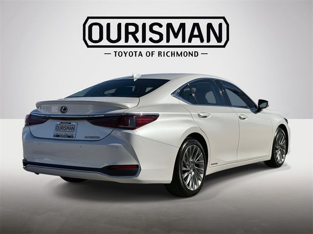 2020 Lexus ES 300h Luxury