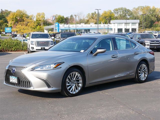 2020 Lexus ES 300h Luxury