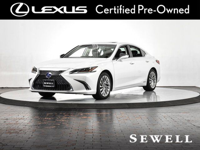 2020 Lexus ES 300h Ultra Luxury