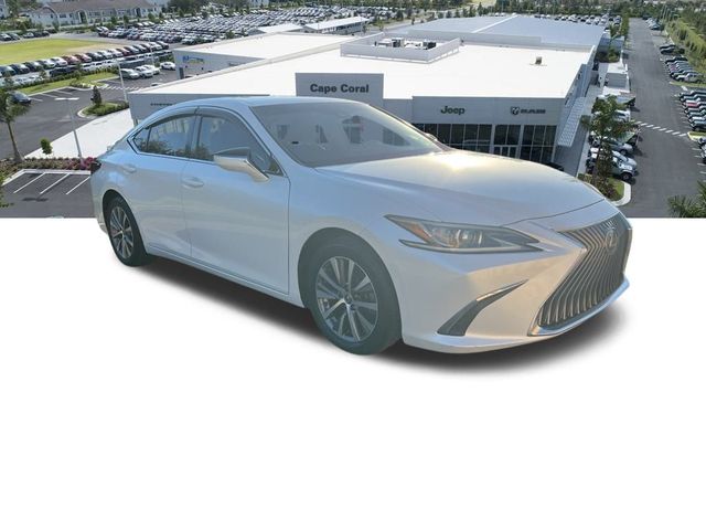 2020 Lexus ES 