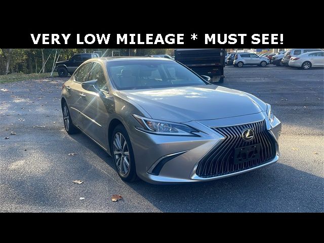 2020 Lexus ES 350