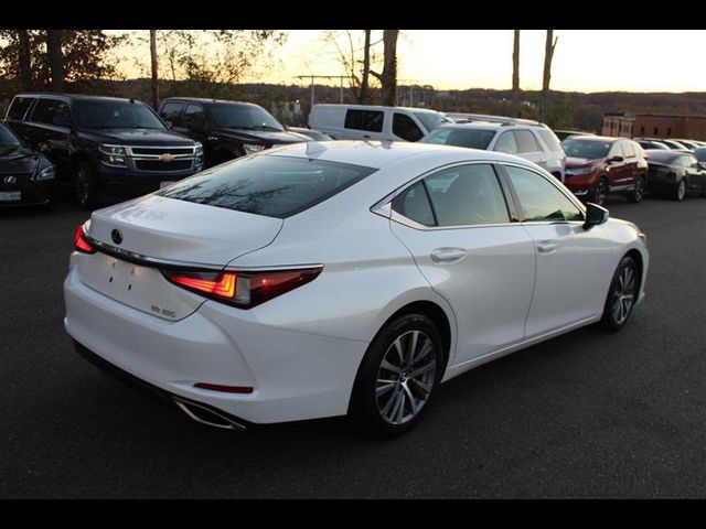 2020 Lexus ES 