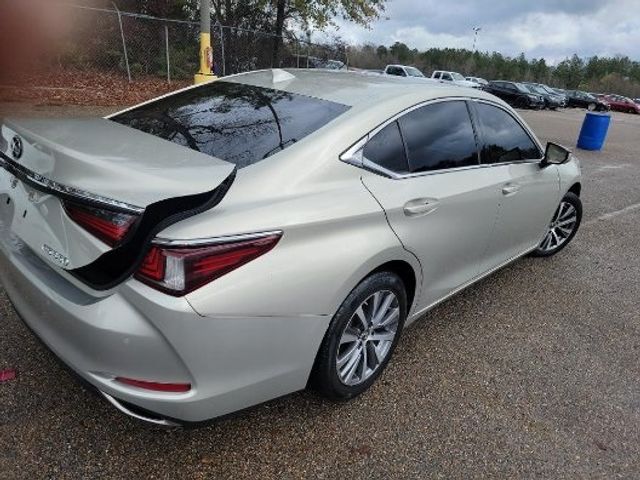 2020 Lexus ES 350