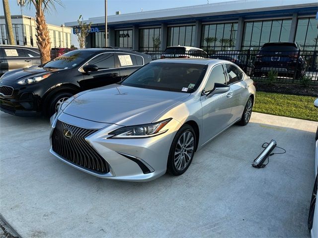 2020 Lexus ES 350