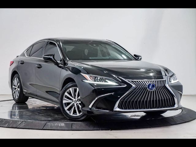 2020 Lexus ES 300h