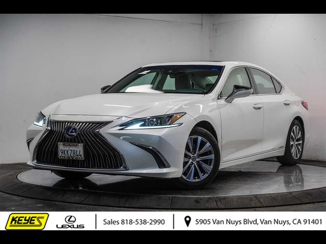 2020 Lexus ES 300h