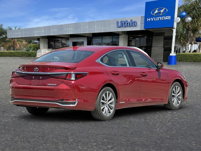 2020 Lexus ES 300h