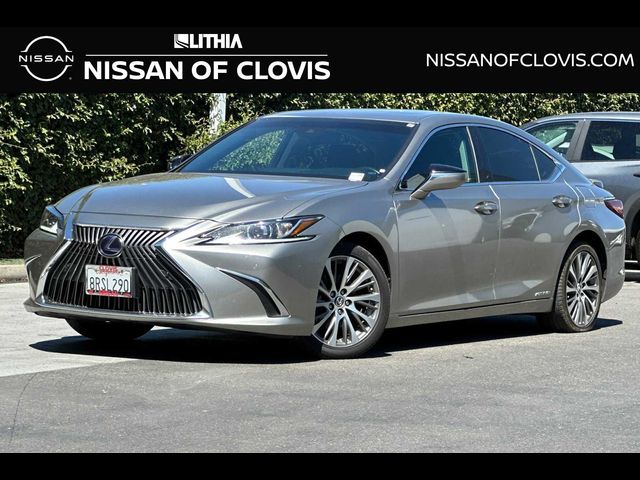 2020 Lexus ES 300h