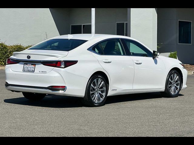 2020 Lexus ES 300h