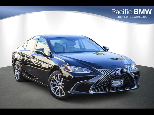 2020 Lexus ES 300h