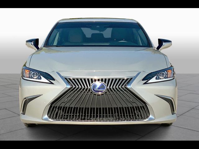 2020 Lexus ES 300h