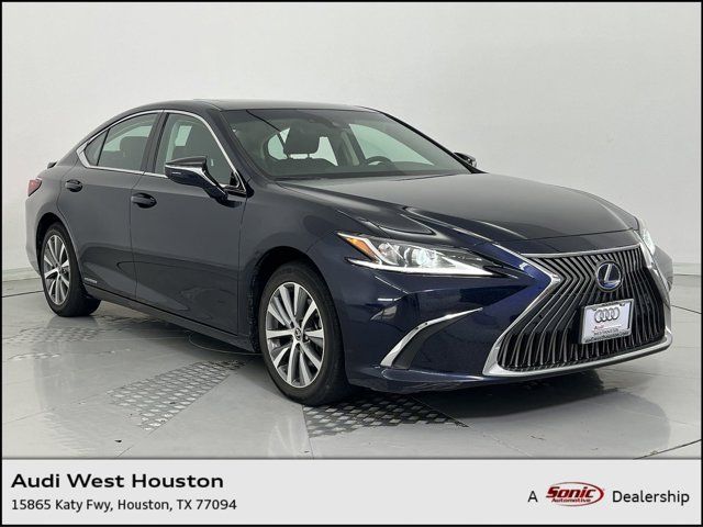 2020 Lexus ES 300h