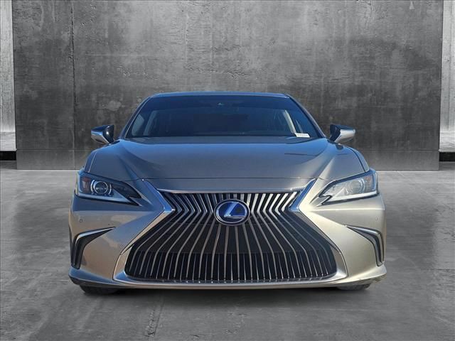 2020 Lexus ES 300h