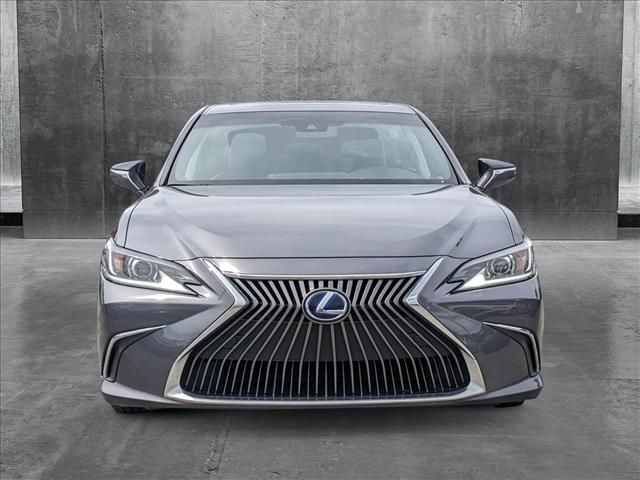 2020 Lexus ES 300h