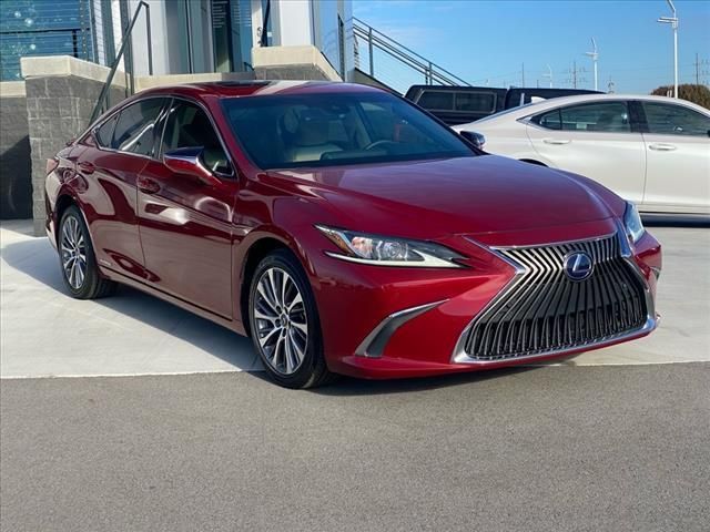 2020 Lexus ES 300h