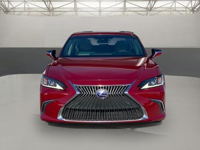 2020 Lexus ES 300h