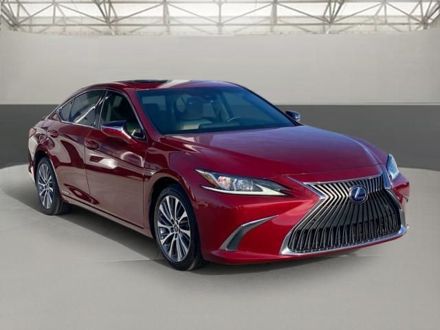 2020 Lexus ES 300h