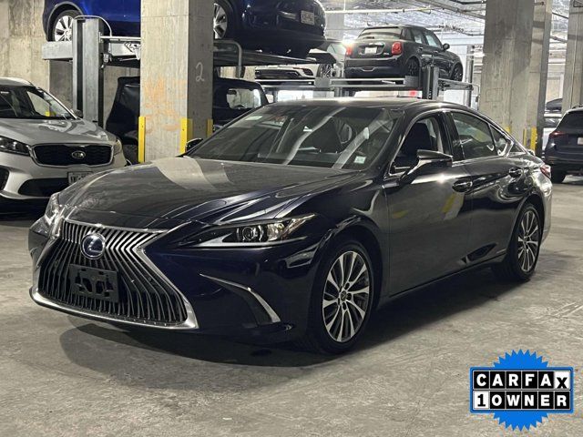 2020 Lexus ES 300h