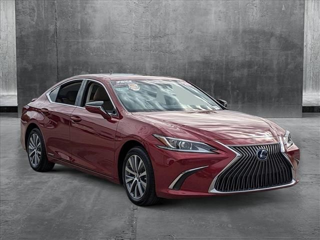 2020 Lexus ES 300h