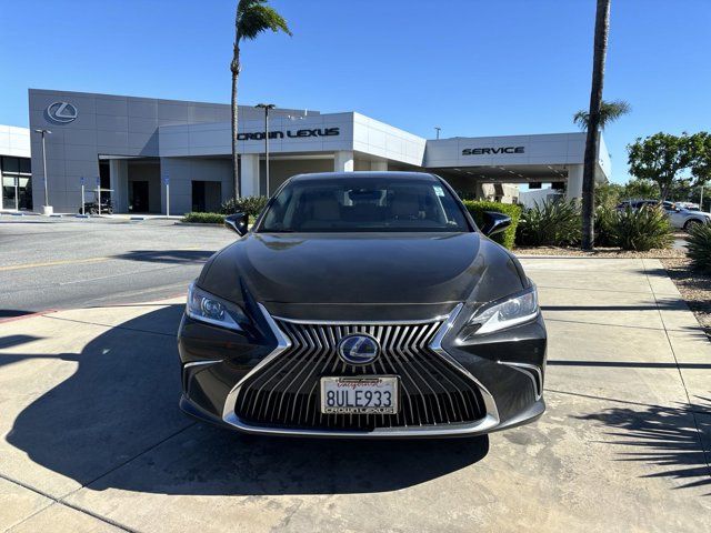 2020 Lexus ES 300h