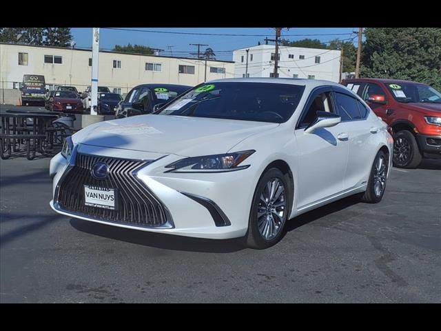 2020 Lexus ES 300h