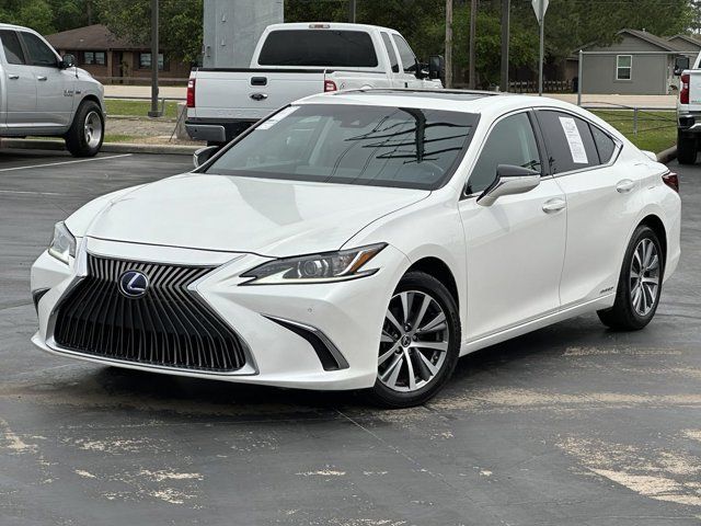 2020 Lexus ES 300h