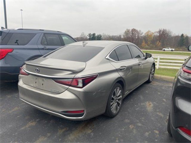 2020 Lexus ES 300h