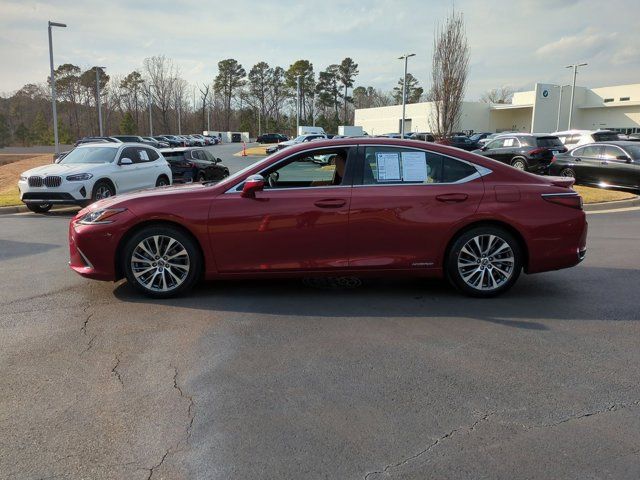 2020 Lexus ES 300h