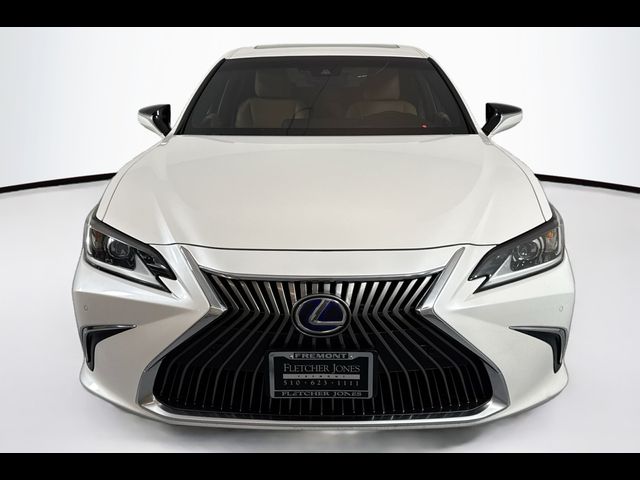 2020 Lexus ES 300h