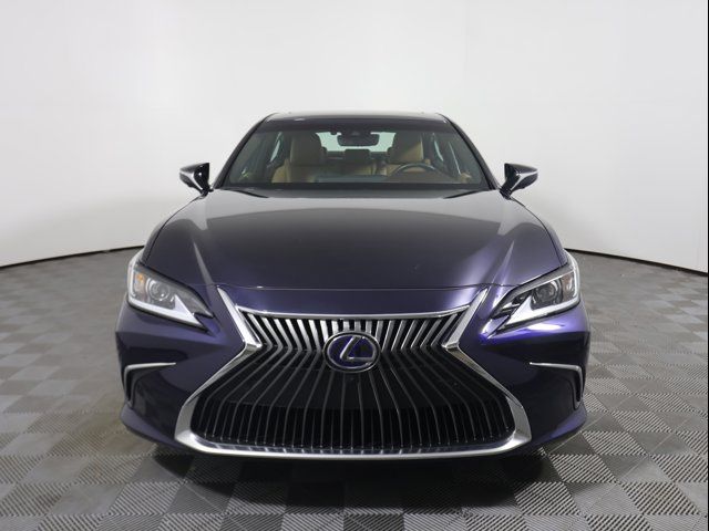 2020 Lexus ES 300h Luxury