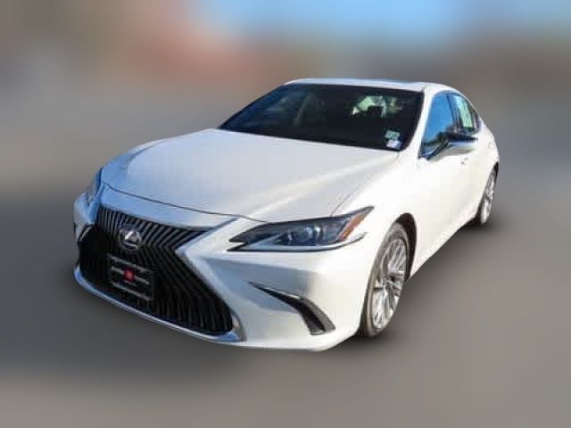 2020 Lexus ES 300h Luxury