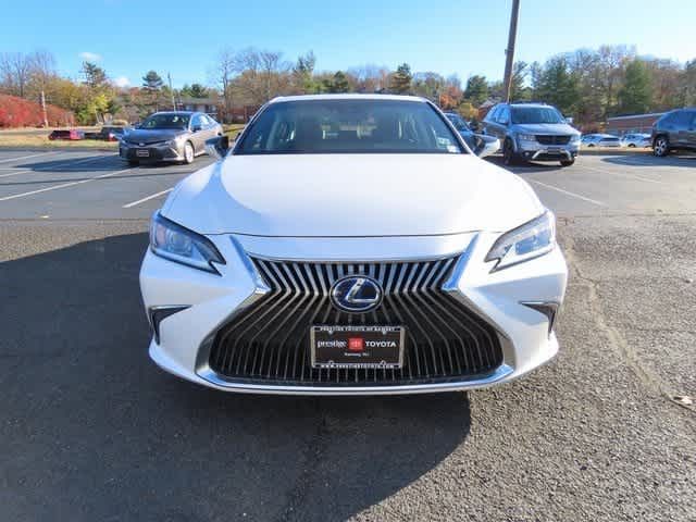 2020 Lexus ES 300h Luxury