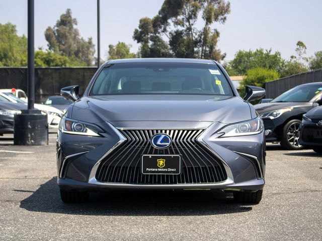 2020 Lexus ES 300h Luxury