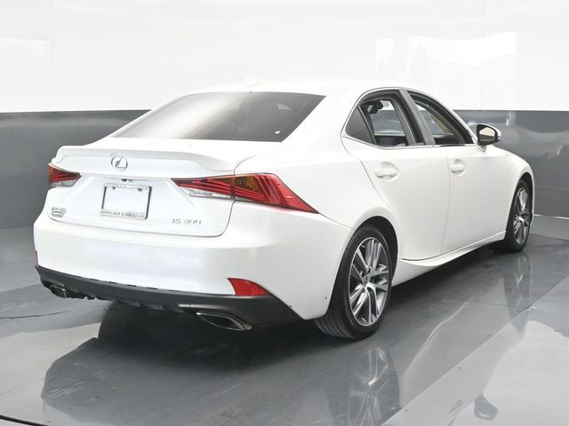 2020 Lexus IS 300