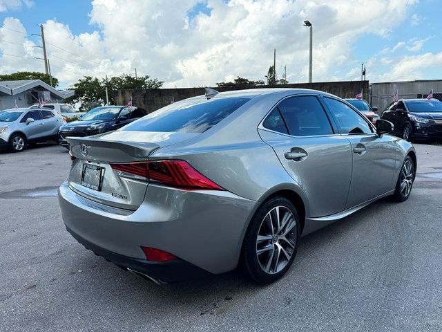 2020 Lexus IS 300