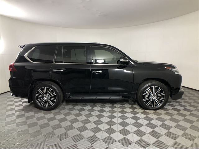 2020 Lexus LX 570