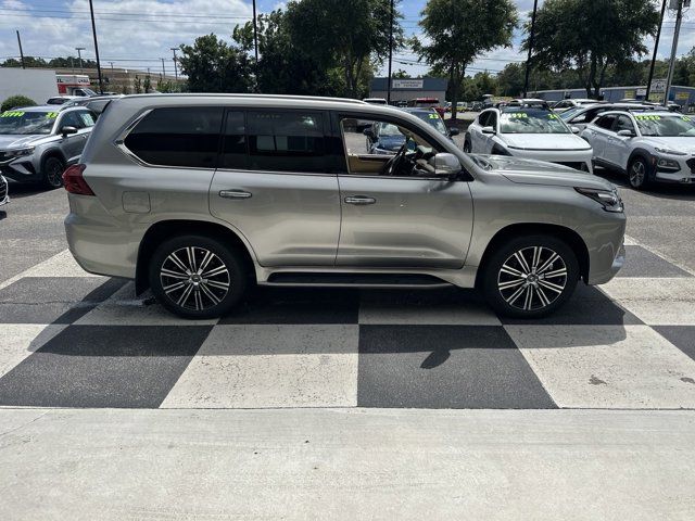 2020 Lexus LX 570