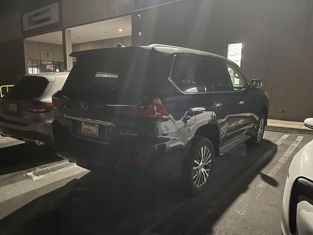 2020 Lexus LX 570