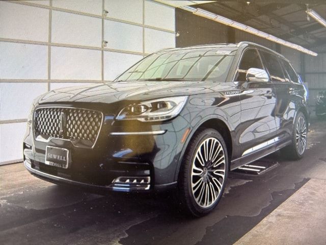 2020 Lincoln Aviator Black Label