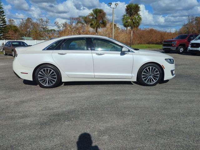 2020 Lincoln MKZ Standard