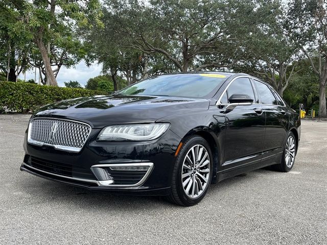 2020 Lincoln MKZ Standard