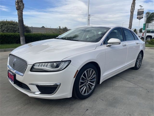 2020 Lincoln MKZ Standard