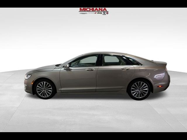 2020 Lincoln MKZ Standard