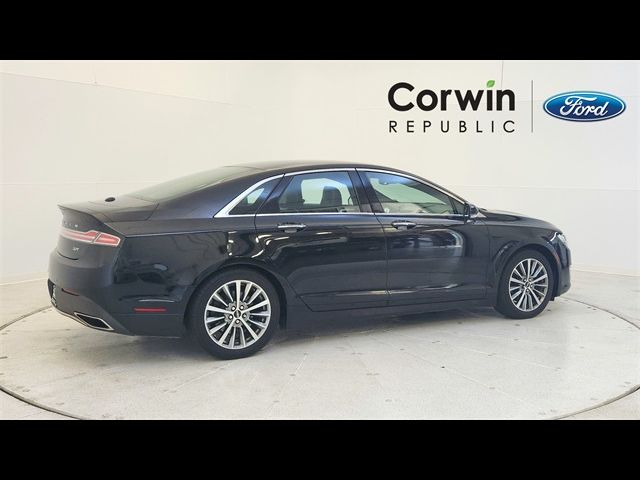 2020 Lincoln MKZ Standard