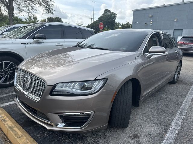 2020 Lincoln MKZ Standard