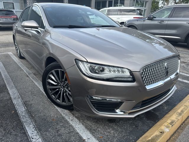 2020 Lincoln MKZ Standard