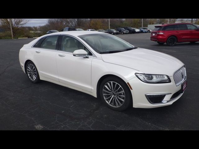 2020 Lincoln MKZ Standard